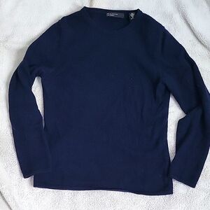 Cashmere sweater